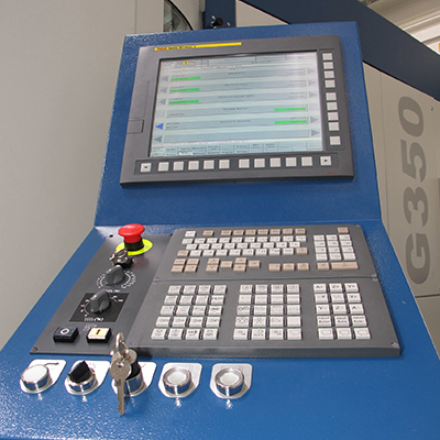 Universal machining center G350a - GROB